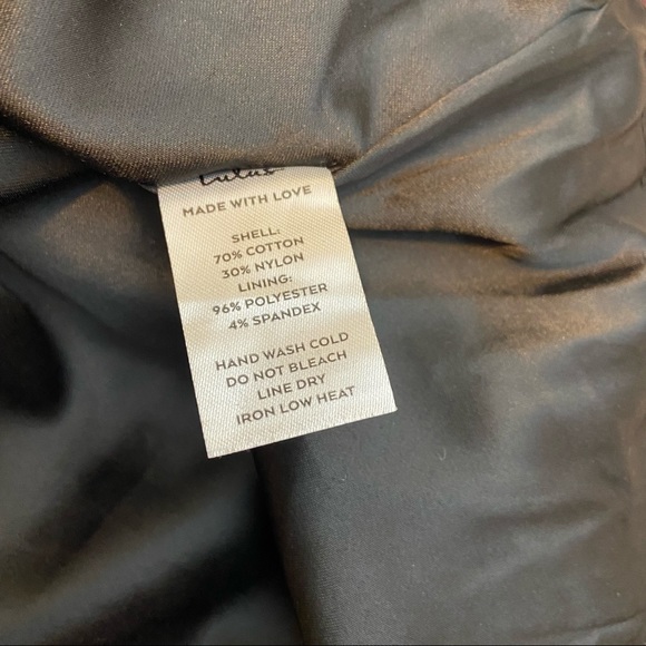 NWOT Lulus Molinetto Burgundy Lace Ruffled Tiered Sleeveless Maxi Dress - Picture 12 of 16